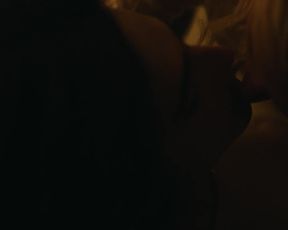 Nike Kurta nude - The King (2019)