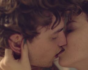 Freya Mavor Nude - Modern Life Is Rubbish (2017. SEX)