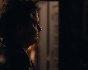 Emily Blunt, Anne Heche Sexy - Arthur Newman (2012)