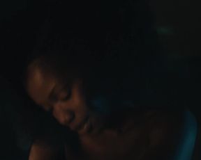 Xosha Roquemore, Ashley Romans, Ari Graynor nude - I'm Dying Up Here s02e04 (2018)