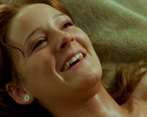 Duna Jove Nude - Mentiras y gordas (2009)