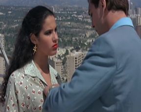 Elisa Tovati young celebs nude – Huevos de oro (1993) (big tits explicit)