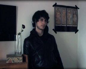 Valerie Donzelli nude - La reine des pommes (2009)