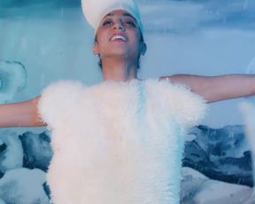 Sunita Mani, Eleanore Pienta, Tallie Medel - Snowy Bing Bongs Across the North S