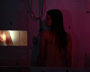 Colomba Giovanni nude - E-A (2018)