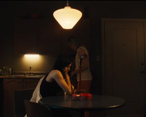 Gaite Jansen naked - Jett s01e03 (2019)