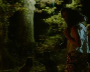 Tihana Lazovic, Lukrecija Tudor nude - Zvizdan (2015)