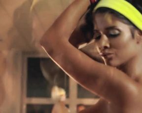 Micaela Schafer - Jump uncut (Babes, Solo)