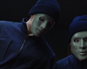 Jella Haase nude - Kidnapping Stella (2019)