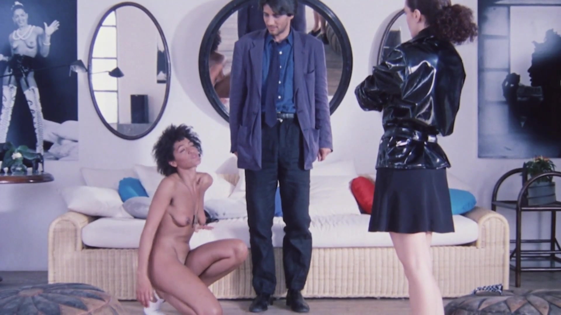 Raffaella Offidani - The Voyeur (1994) - Erotic Art Sex Video