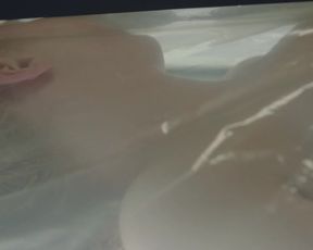 Solsikke Lausten nackt - Som Folger Solen (2013)