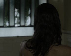 Clara Choveaux - Elon Nao Acredita na Morte (2016) celeb nude video