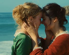 Adele Haenel, Noemie Merlant nude - Portrait de la jeune fille en feu (2019)