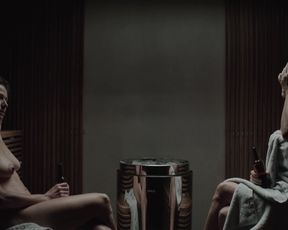 Rosalinde Mynster, Anna Rothlin nude - Atelier (2017)