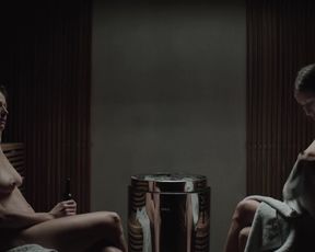 Rosalinde Mynster, Anna Rothlin nude - Atelier (2017)