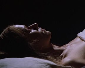 Naomi Watts ‘The Outsider (2002)’ (Sex, Topless)