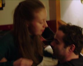 Darja Mahotkin, Eva Lobau, Bibiana Beglau - - Tatort e1121 (2020) celebs topless scenes