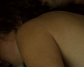 Leandra Leal nude - O Lobo atras da Porta (2013)