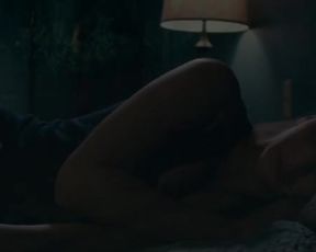 Jennifer Lawrence hot cleavage and sexy and Elisabeth Shue hot lingerie - House