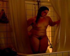 Emma Levie - Lena (2011)