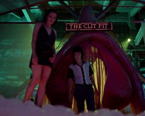 Melissa Barrera nude , Mishel Prada, Roberta Colindrezs nude - Vida s02e08 (2019)