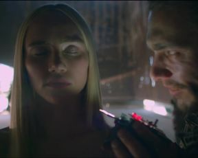 Suki Waterhouse Nude - Future World (2018)