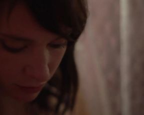 Agnès Delachair Nude, Shower, Bath Scene in TV Show 'Le Chalet'