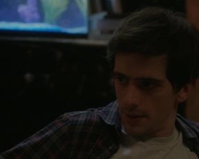 Juliette Bettencourt, Eva Hatik nude - Vingt-Cinq S1 (2018)