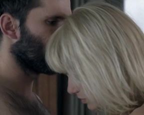 Emilia Komarnicka naked - 80 milionow (2011)