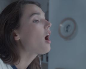 Valeria Nicov nude - Mike s01e01-02 (2019)