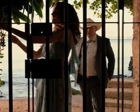 Anne Hathaway All Sexy Uncut Scenes for the movie 'The Hustle'