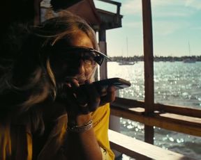 Isla Fisher nude - The Beach Bum (2019)