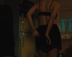 Nola Palmer, Gaite Jansen, Corrin Evans nude - Jett s01e09 (2019)
