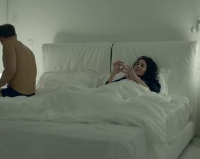 Olga Sutulova naked - Soderzhanki s01e01 (2019)