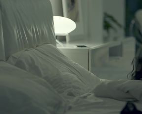 Olga Sutulova naked - Soderzhanki s01e01 (2019)
