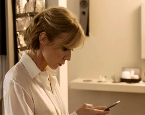 Luz Cipriota, Inez Estevez, Carla Quevedo - El Maestro s01e03-04e10 (2017)Сut scene