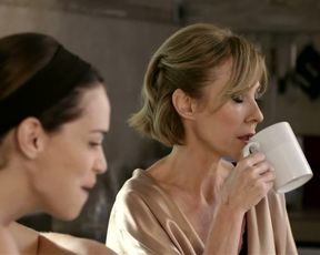 Luz Cipriota, Inez Estevez, Carla Quevedo - El Maestro s01e03-04e10 (2017)Сut scene