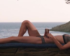 Stacy Martin nude - Le Redoutable (2017)