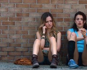 Margaret Qualley sexy – The Leftovers s01e01 (2014)