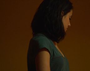 Margaret Qualley sexy – The Leftovers s01e01 (2014)