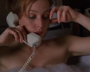 Gillian Anderson Nude - The X-Files (2000) s07e19