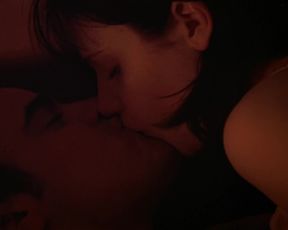 Zooey Deschanel nude - Eulogy (2004)