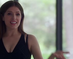 Anna Kendrick, Blake Lively Sexy, Hot 'A Simple Favor'
