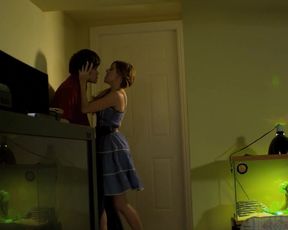 Maura Murphy Nude - Milf (2010)