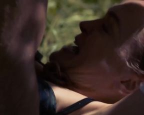 Johanna von Gutzeit nude - Team Alpin s02e01 (2019)