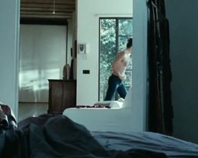 Tiziana Buldini Nude - Immaturi (Inmaduros, 2011)