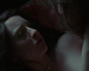 Happy Jankell nude - Ted - For karlekens skull (2017)