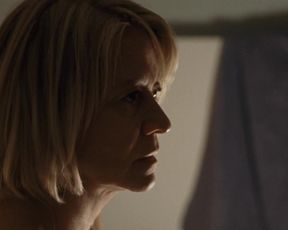 Trine Dyrholm nude - Dronningen (2019)