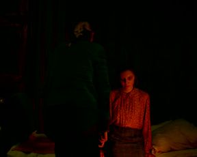 Viktoria Miroshnichenko, Vasilisa Perelygina nude - Dylda (2019)