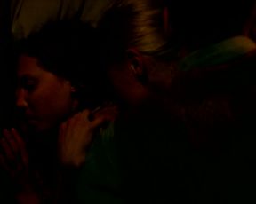 Viktoria Miroshnichenko, Vasilisa Perelygina nude - Dylda (2019)